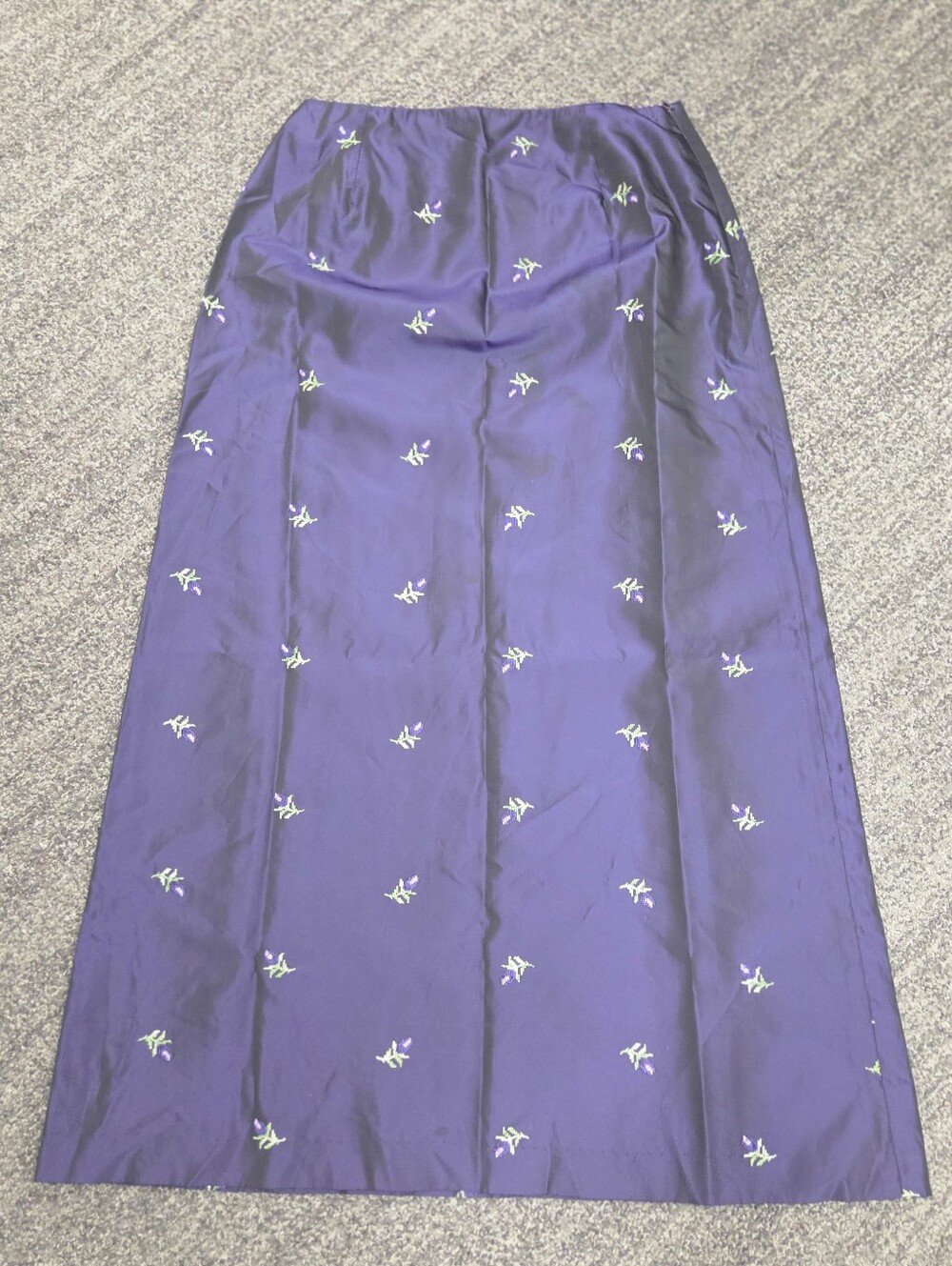 Vintage Charles David purple embroidered skirt purple with flowers 13/yo girl